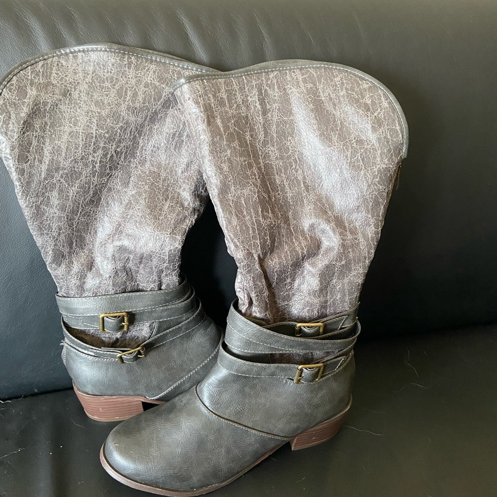 Grey back zip boots